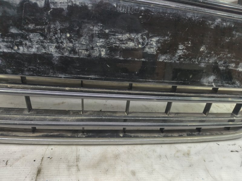 Решетка радиатора Audi A6 2012