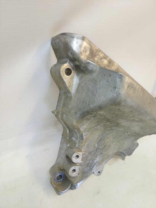 Кронштейн опоры двигателя Volkswagen Polo 2017