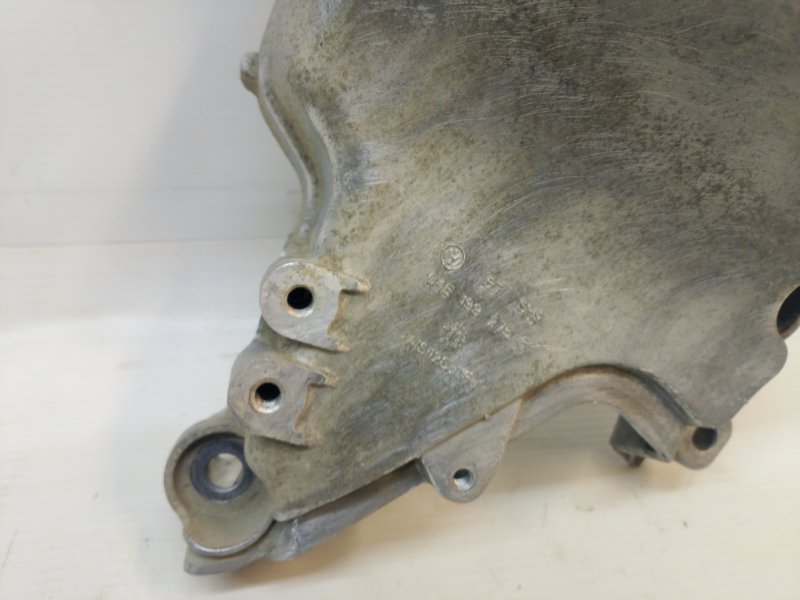 Кронштейн опоры двигателя Volkswagen Polo 2017