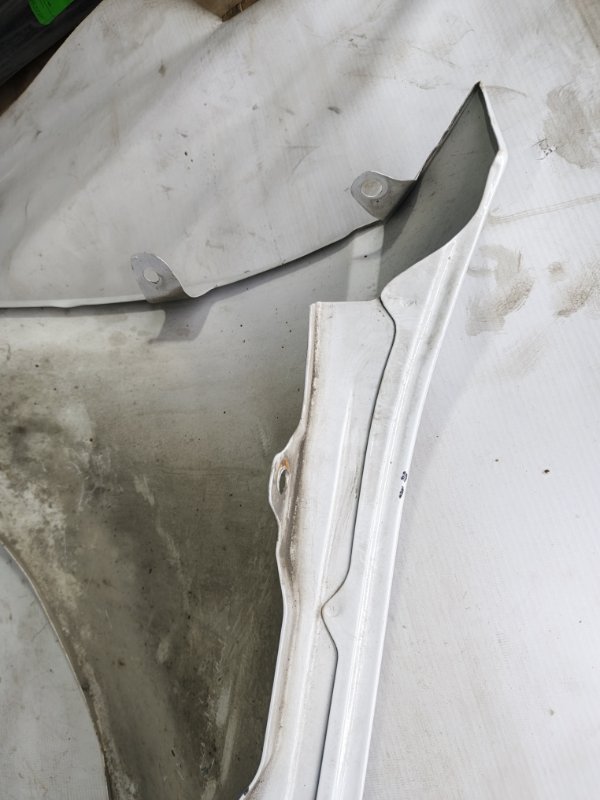 Крыло Audi A6 2012