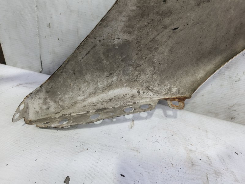 Крыло Audi A6 2012