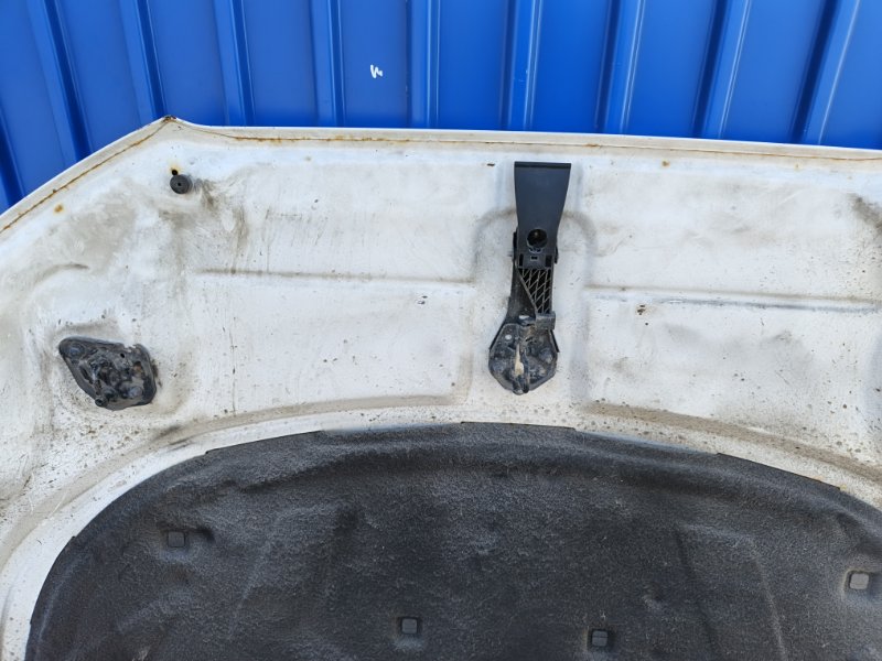 Капот Audi A6 2012