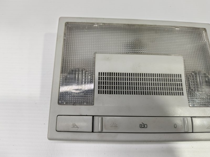 Плафон салона Volkswagen Polo 2020