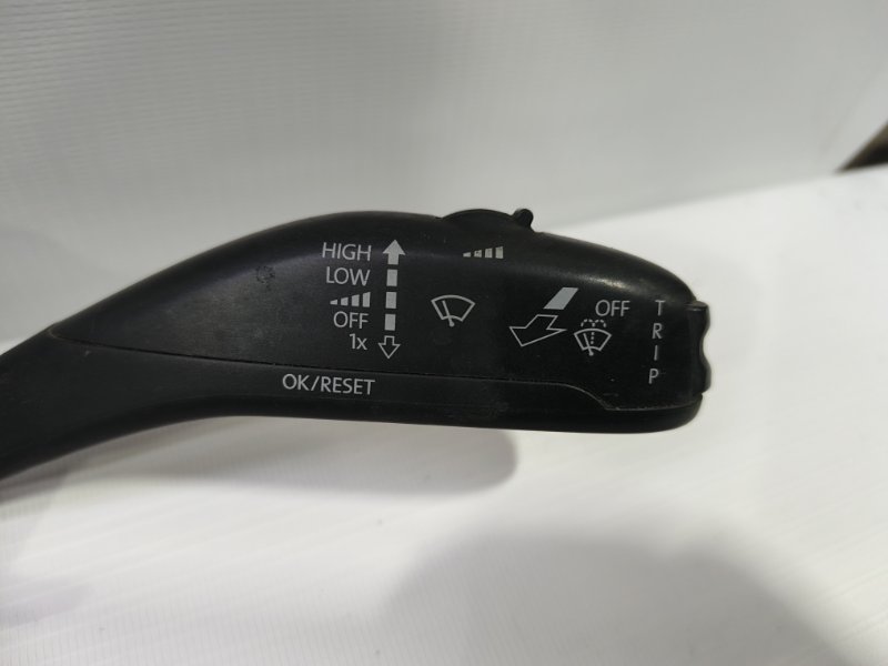 Переключатель подрулевой Volkswagen Polo 2020