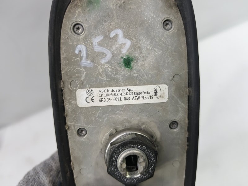 Антенна Volkswagen Polo 2020