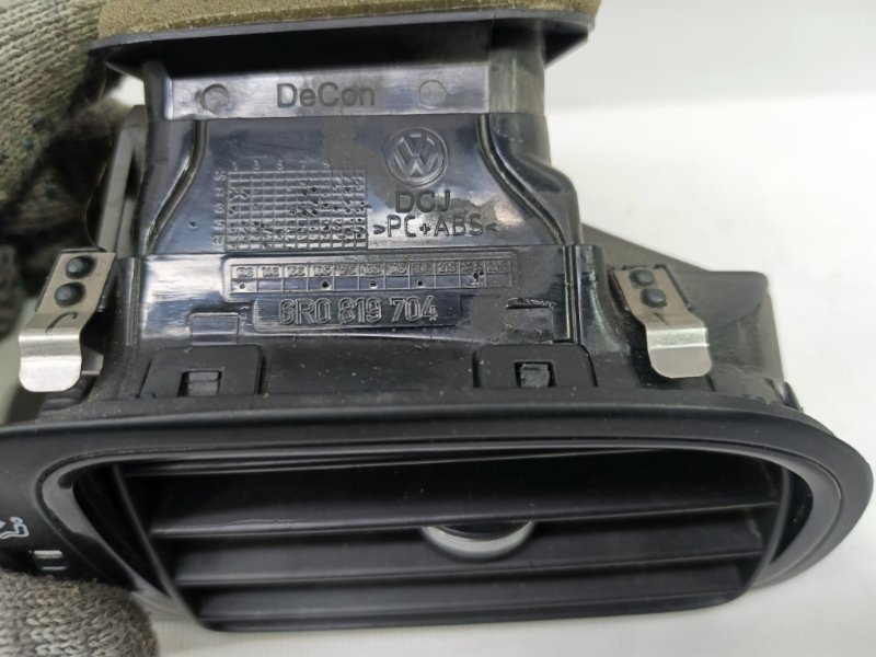 Дефлектор воздушный Volkswagen Polo 2020