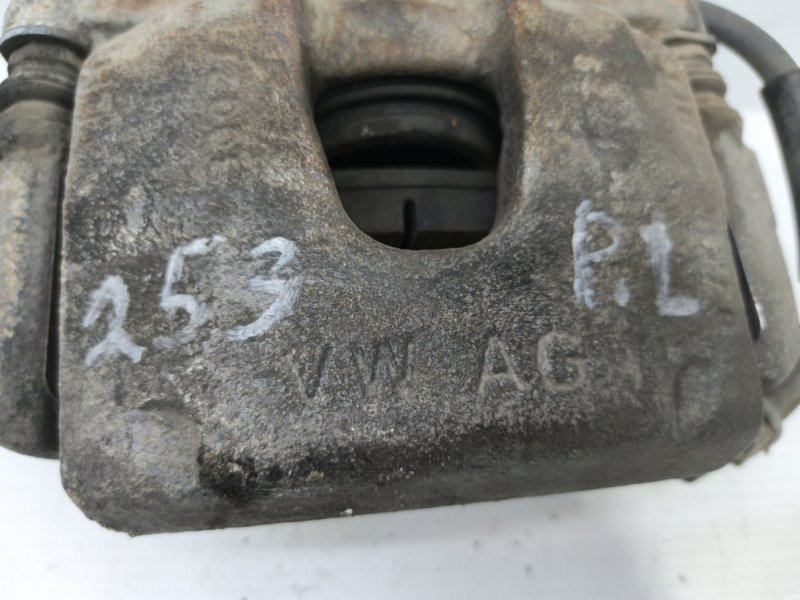 Суппорт Volkswagen Polo 2020