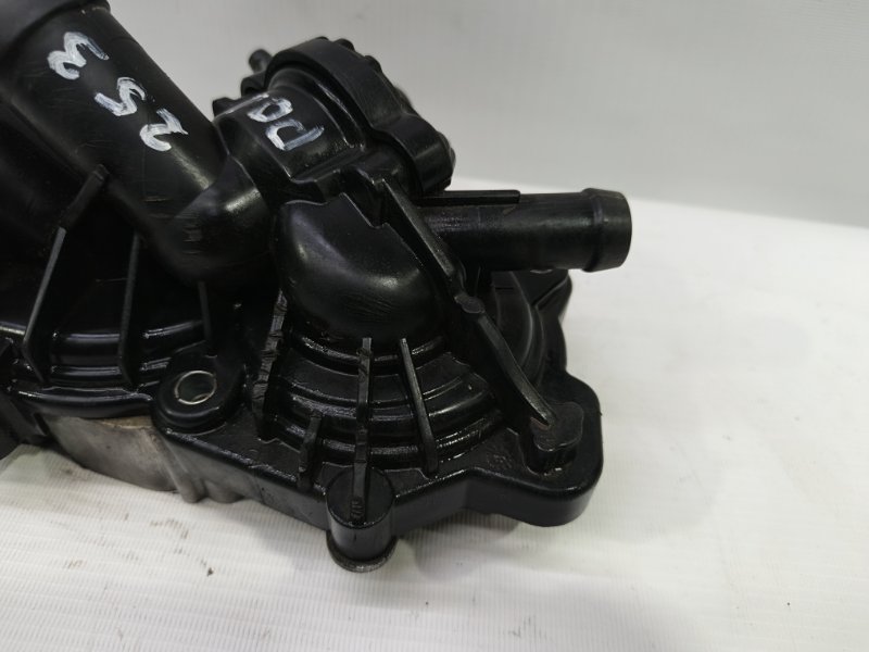 Корпус термостата Volkswagen Polo 2020