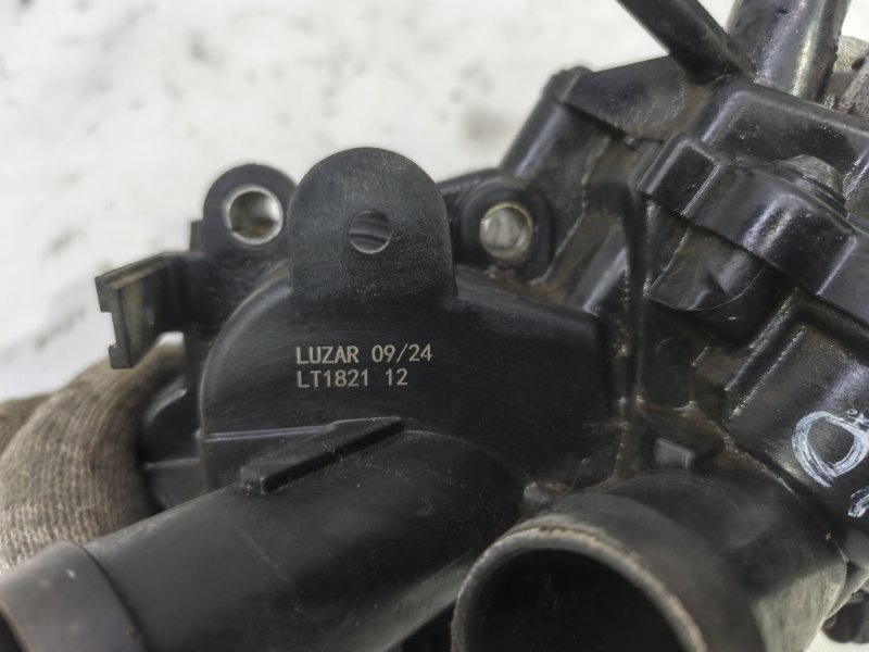 Корпус термостата Volkswagen Polo 2020