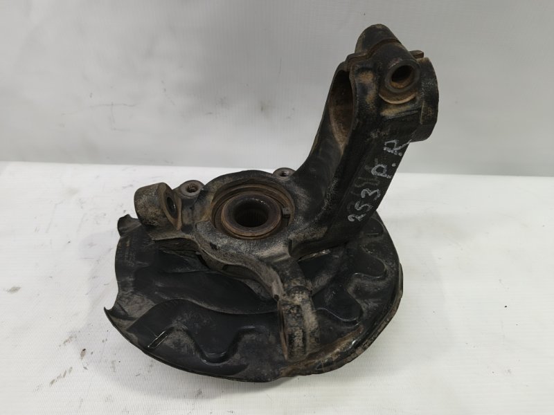 Кулак поворотный Volkswagen Polo 2020