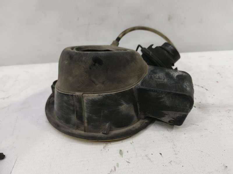 Лючок бензобака Volkswagen Polo 2020