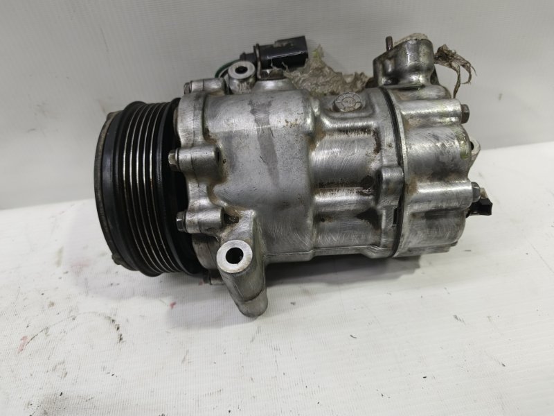 Компрессор кондиционера Volkswagen Polo 2020