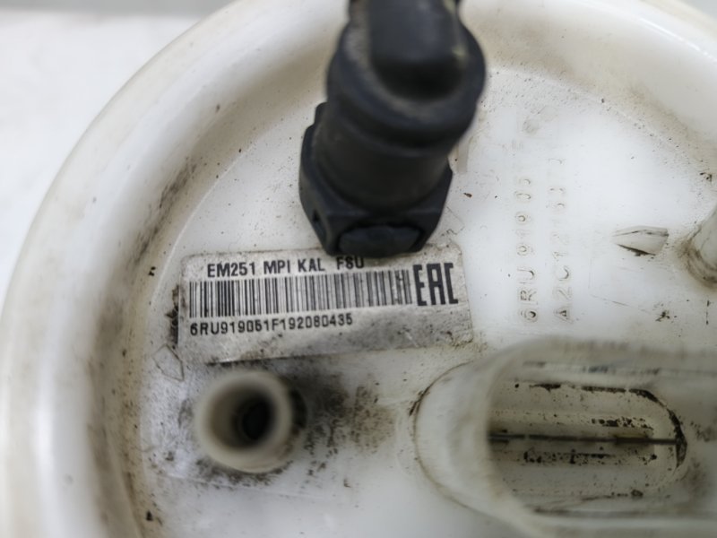 Бензонасос Volkswagen Polo 2020