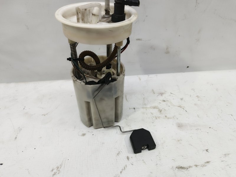 Бензонасос Volkswagen Polo 2020