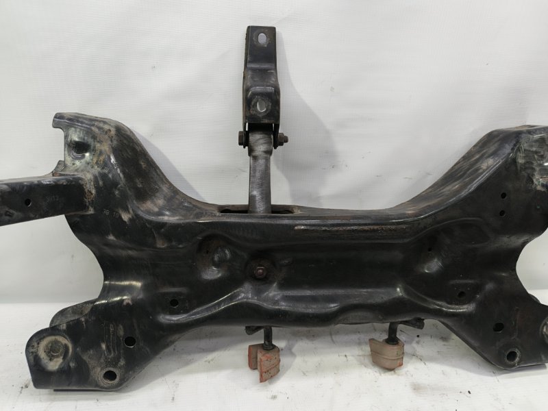 Балка Volkswagen Polo 2020