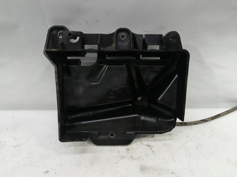 Площадка АКБ Volkswagen Polo 2020