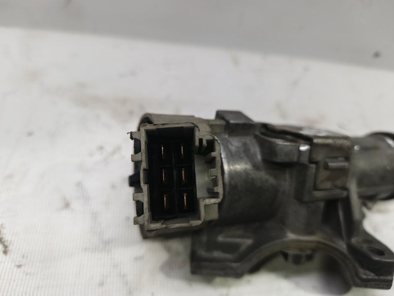 Замок зажигания Volkswagen Polo 2020