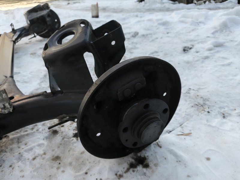 Балка Volkswagen Polo 2020