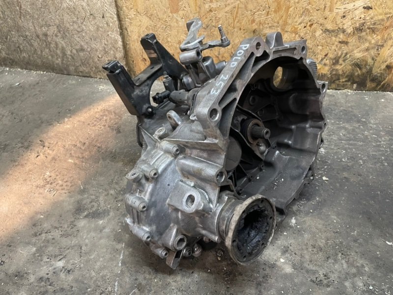 МКПП Volkswagen Polo 2020