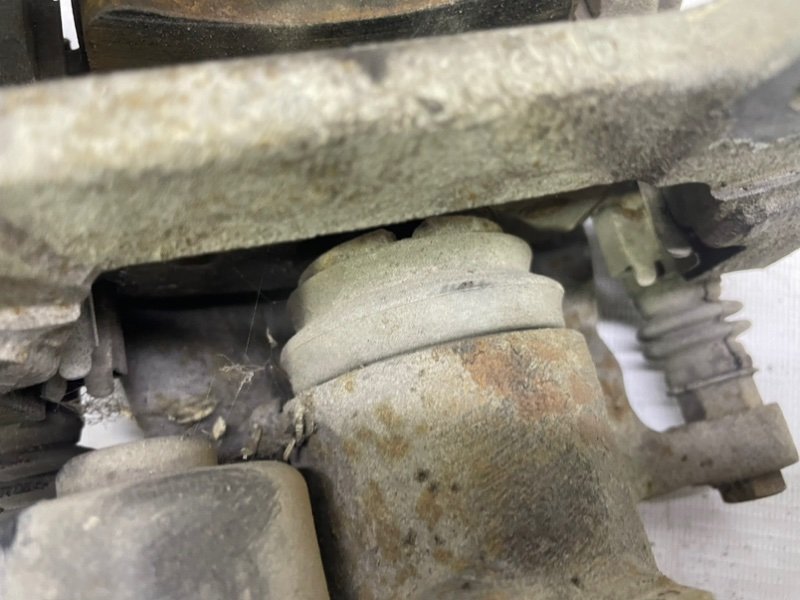 Суппорт Audi A6 2012