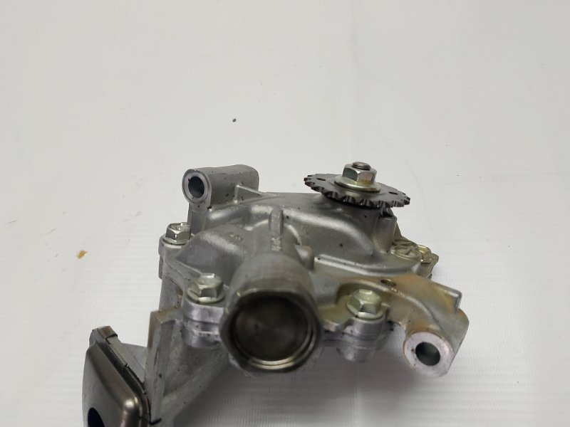 Насос масляный Toyota Corolla 2008 E150