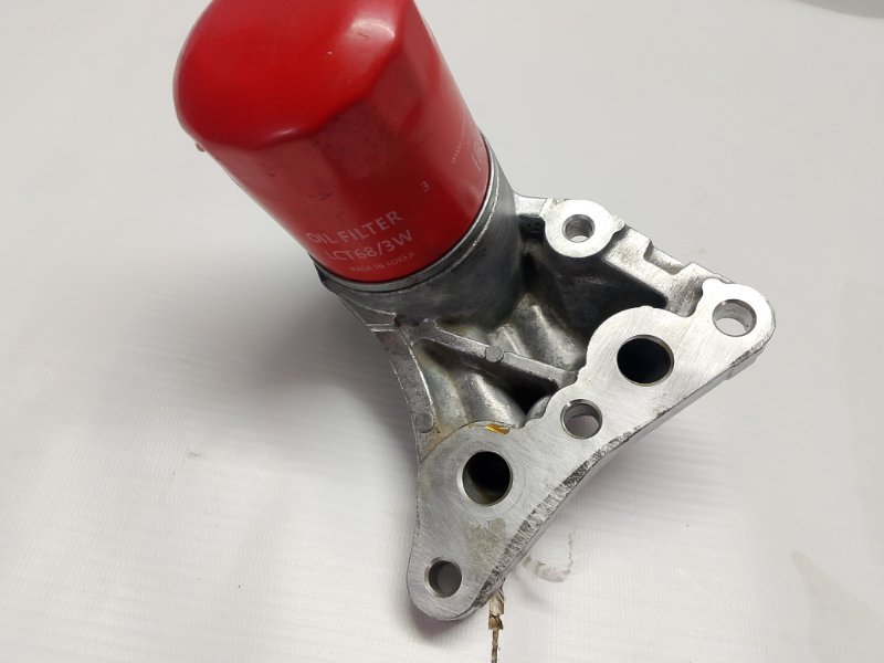 Кронштейн масляного фильтра Toyota Corolla 2008 E150