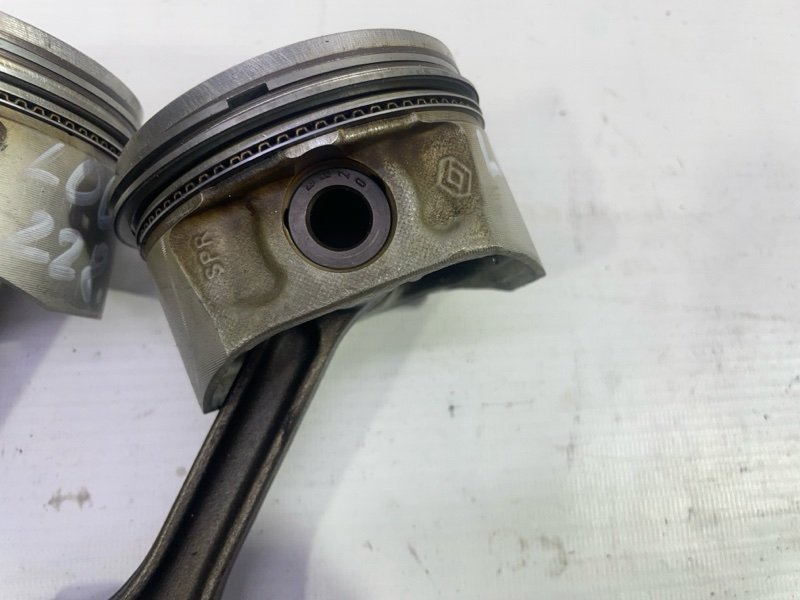 Шатун Renault Logan 2020 L8