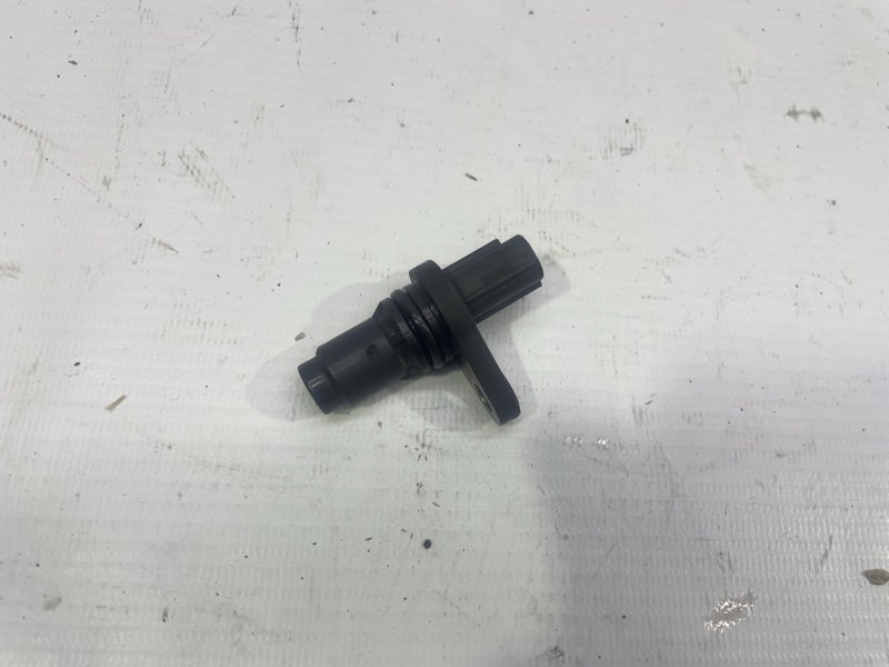 Датчик распредвала Toyota Corolla 2008 E150