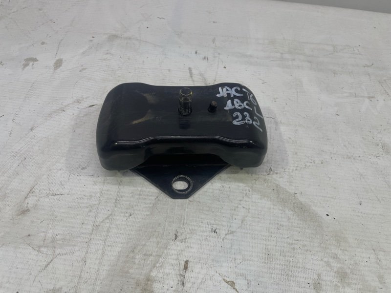 Подушка двигателя JAC T6 2020