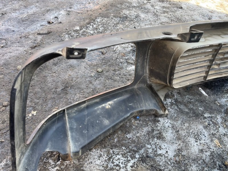 Бампер GMC Jimmy II 1995