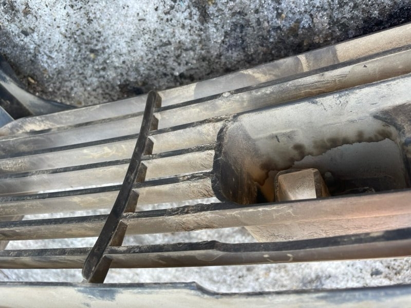 Бампер GMC Jimmy II 1995