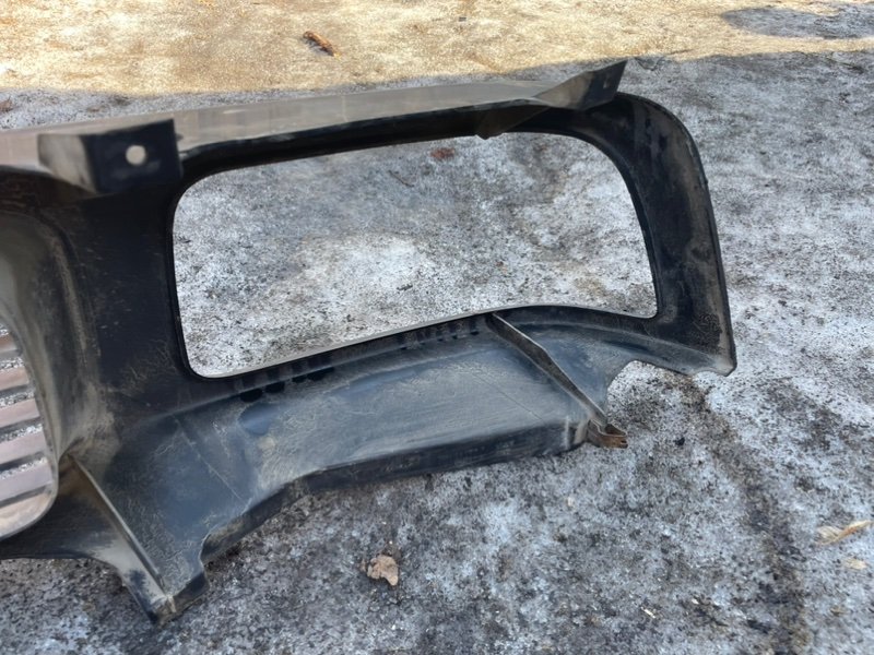 Бампер GMC Jimmy II 1995