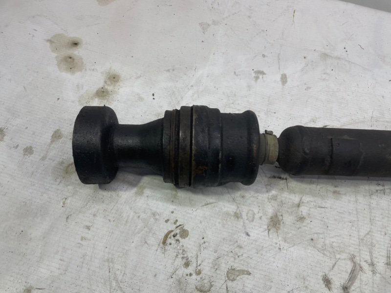 Кардан GMC Jimmy II 1995