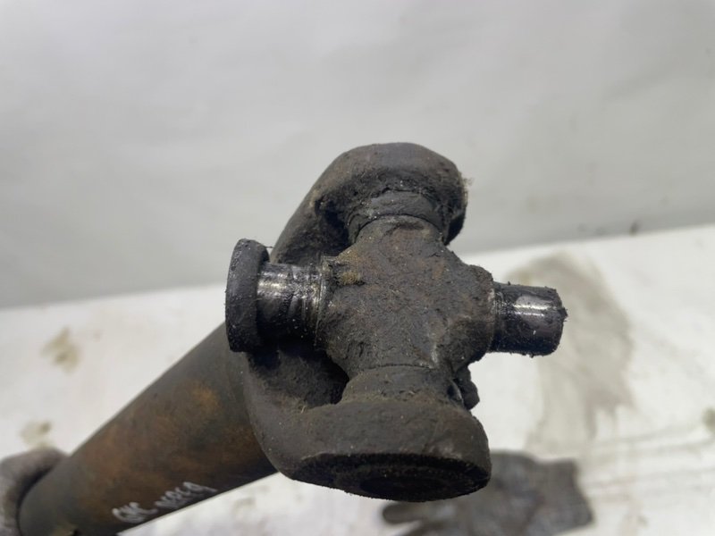 Кардан GMC Jimmy II 1995