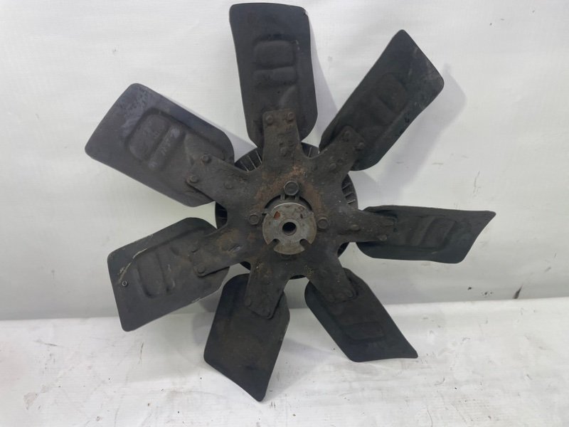 Вентилятор GMC Jimmy II 1995