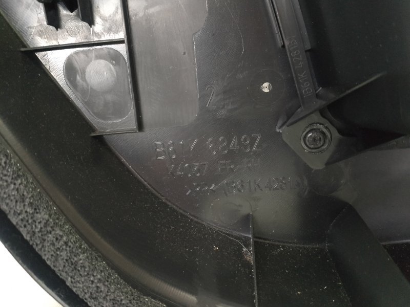 Обшивка двери Mazda Mazda 3 2015 BM