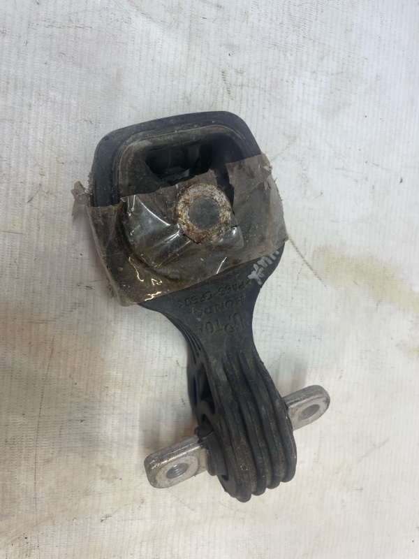 Подушка двигателя Honda CR-V 4 2017 RE5