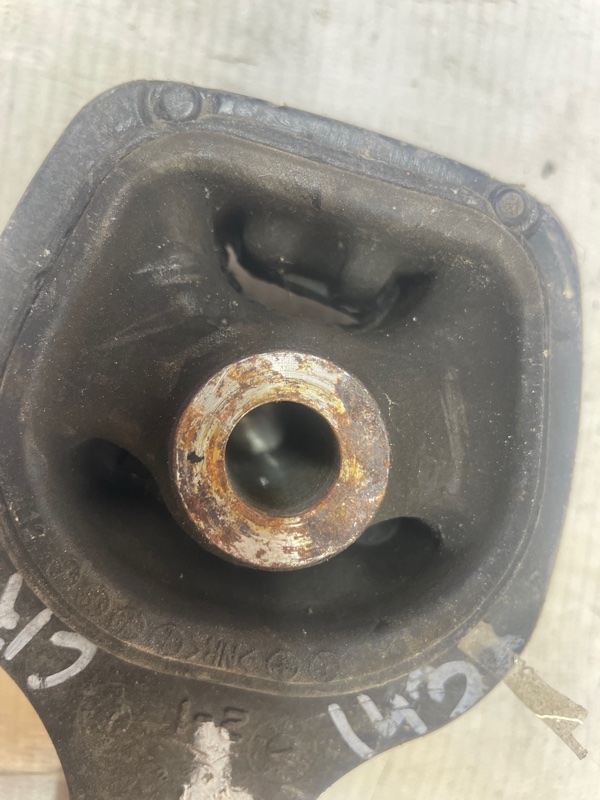 Подушка двигателя Honda CR-V 4 2017 RE5