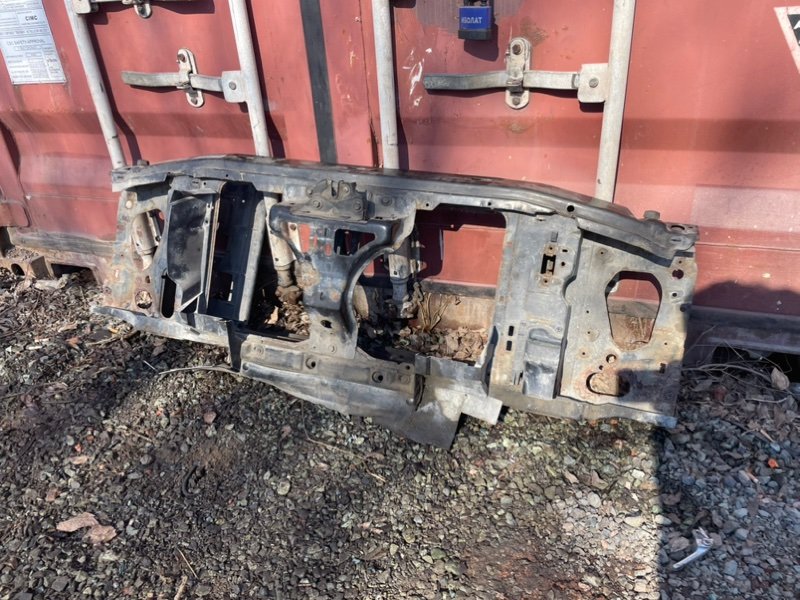 Панель передняя GMC Jimmy II 1995