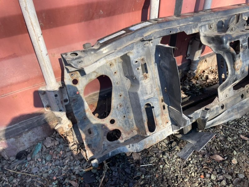 Панель передняя GMC Jimmy II 1995