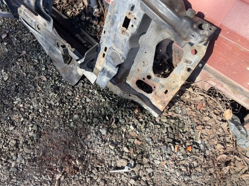 Панель передняя GMC Jimmy II 1995