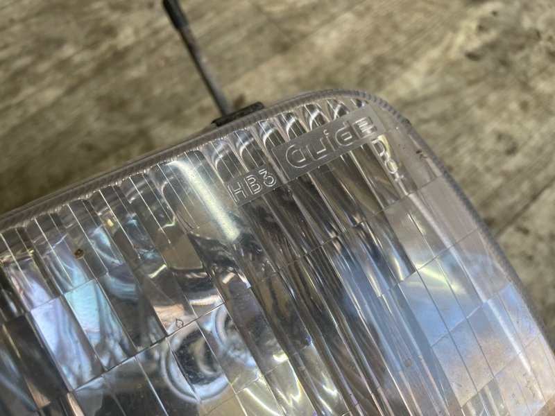 Фара GMC Jimmy II 1995