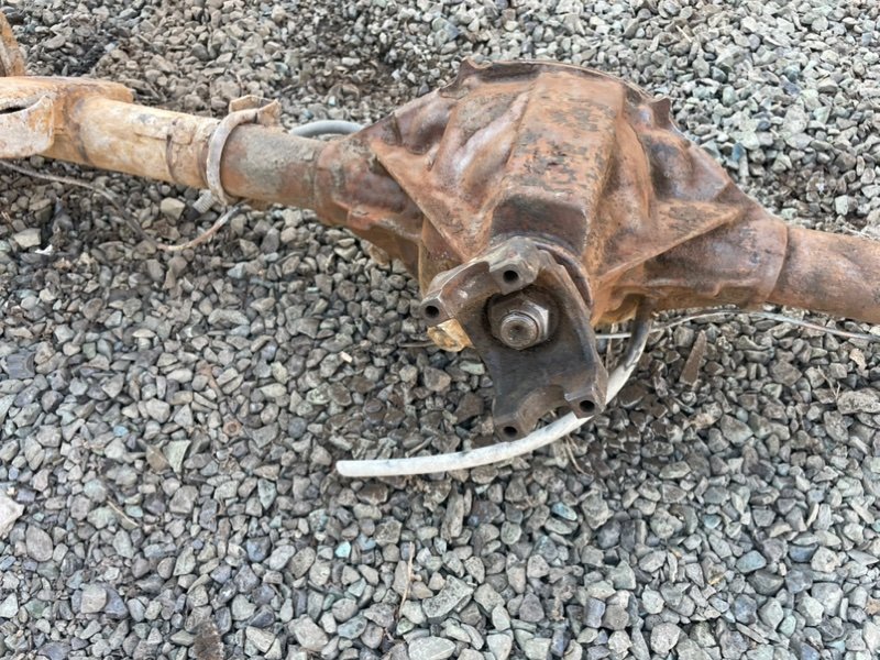 Мост GMC Jimmy II 1995