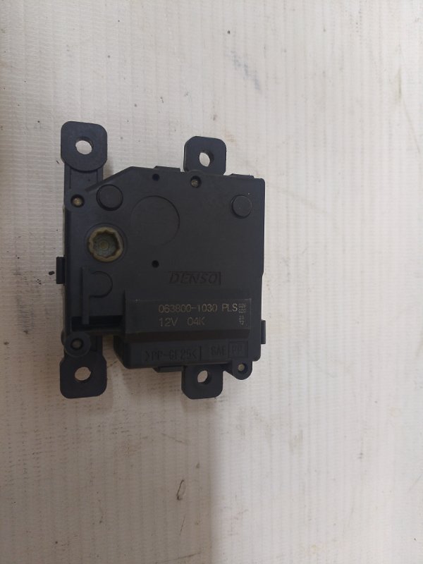 Сервопривод печки Toyota Land Cruiser 200 2008 Внедорожник