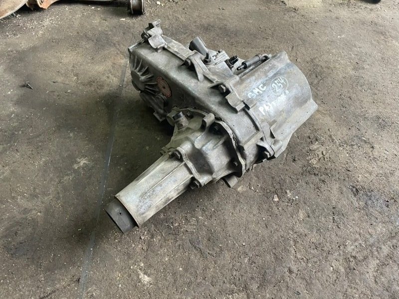 Раздатка GMC Jimmy II 1995