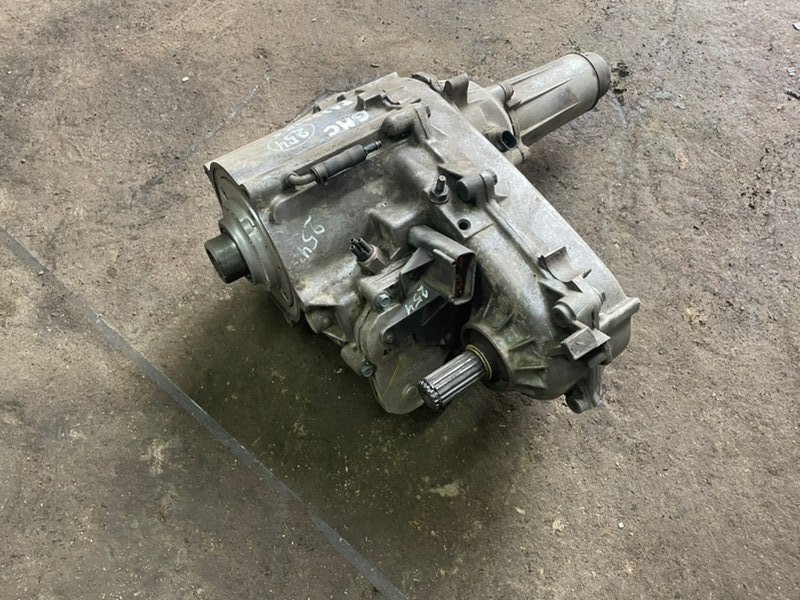 Раздатка GMC Jimmy II 1995