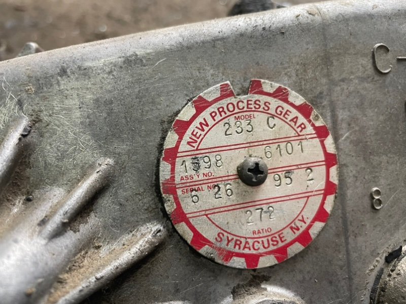 Раздатка GMC Jimmy II 1995