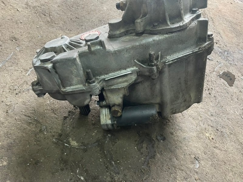 Раздатка GMC Jimmy II 1995