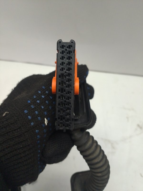 Проводка двери Volkswagen Polo 2015