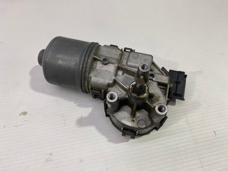 Моторчик дворников Lada Largus 2013